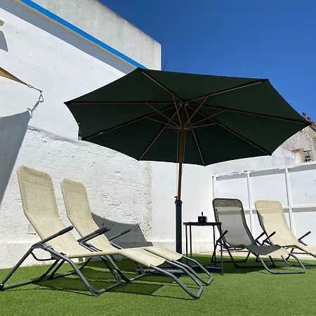 Anchor House Ostello Albufeira