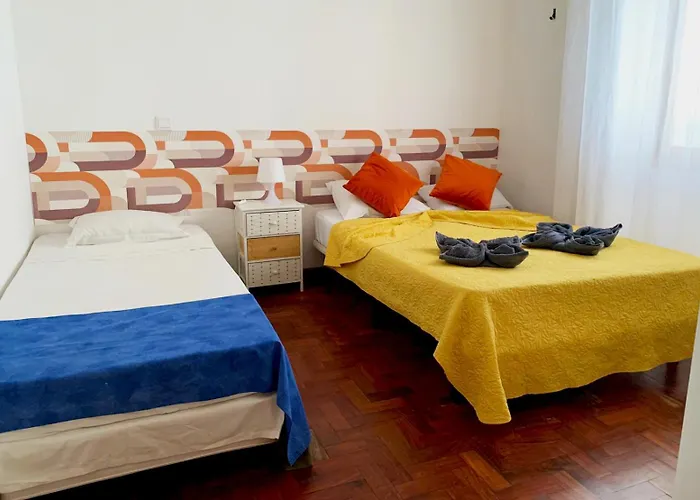 Anchor House Αλμπουφέιρα