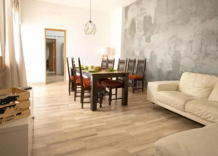 Albergue Anchor House