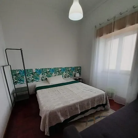 Anchor House Hostal *